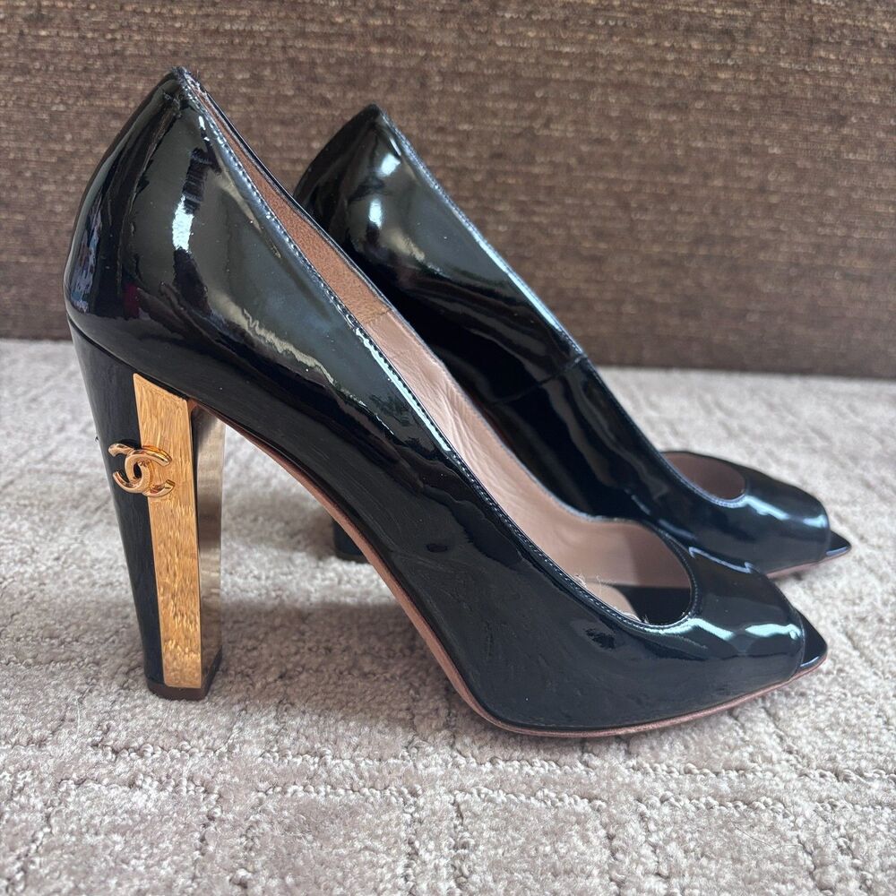 CHANEL Peep Toe Patent Leather Heels Women's EU 40 US 9-9.5 Black Open Classic